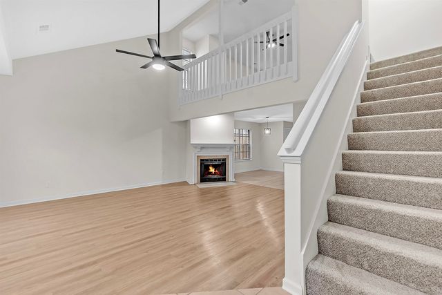 1671 OAKEN BUCKET DR, Memphis, TN 38016