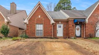 1671 OAKEN BUCKET DR, Memphis, TN 38016