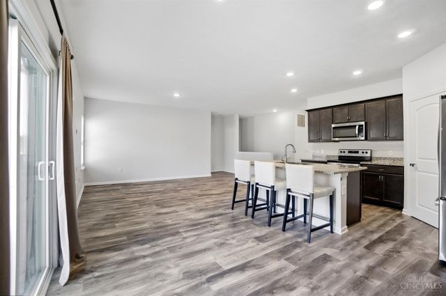 3292 Shadow Ridge Court, Hamilton Twp, OH 45152