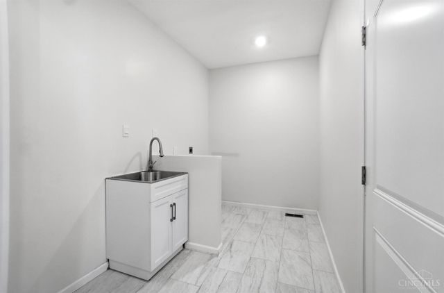 3292 Shadow Ridge Court, Hamilton Twp, OH 45152