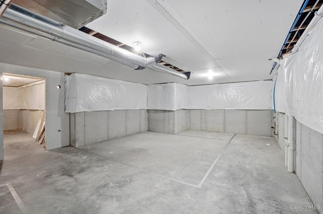 3292 Shadow Ridge Court, Hamilton Twp, OH 45152