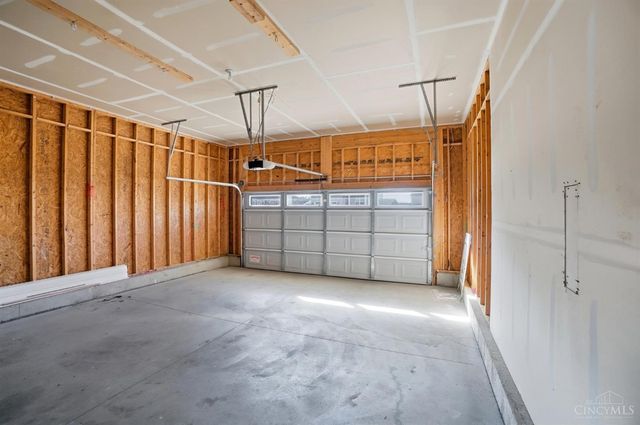 3292 Shadow Ridge Court, Hamilton Twp, OH 45152