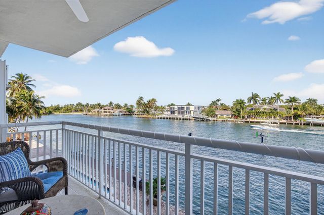 2611 N Riverside Drive 304, Pompano Beach, FL 33062