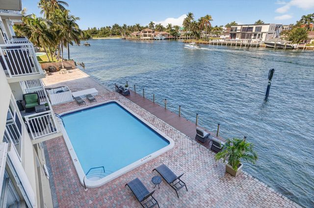 2611 N Riverside Drive 304, Pompano Beach, FL 33062