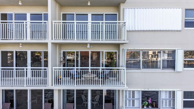 2611 N Riverside Drive 304, Pompano Beach, FL 33062