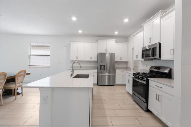 19432 FOREST GARDEN COURT, Brooksville, FL 34601