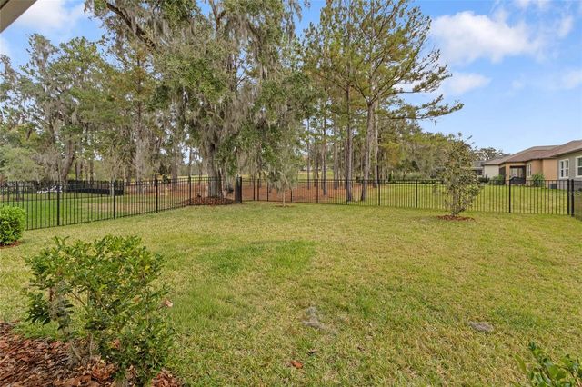 19432 FOREST GARDEN COURT, Brooksville, FL 34601