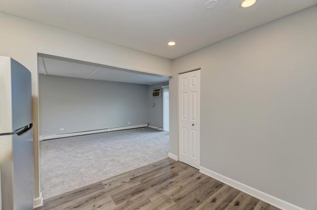 2440 Waterbury Drive 305, Woodridge, IL 60517