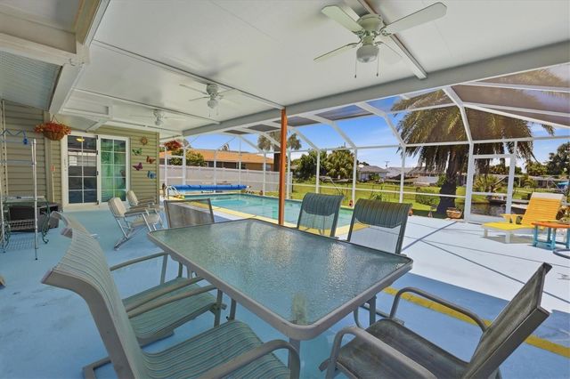 201 E TARPON BLVD NW, Port Charlotte, FL 33952