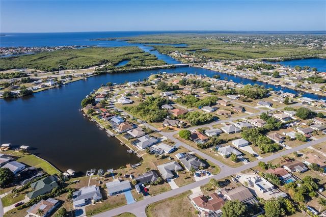 201 E TARPON BLVD NW, Port Charlotte, FL 33952