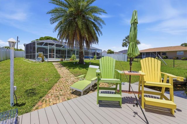 201 E TARPON BLVD NW, Port Charlotte, FL 33952
