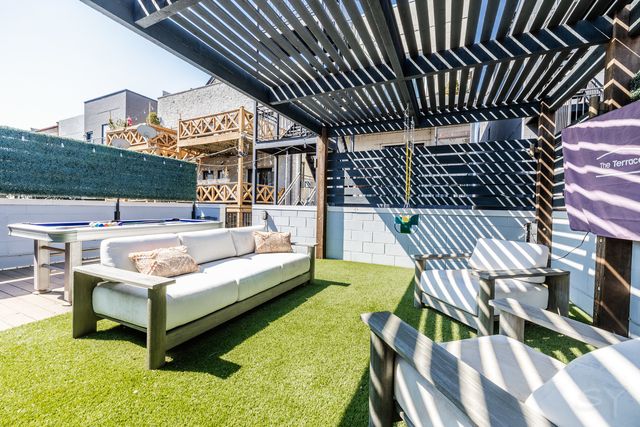 875 N Marshfield Avenue 1, Chicago, IL 60622