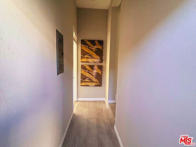 1109 N Chester Avenue, Inglewood, CA 90302