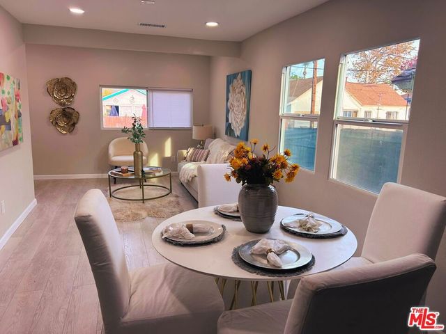 1109 N Chester Avenue, Inglewood, CA 90302