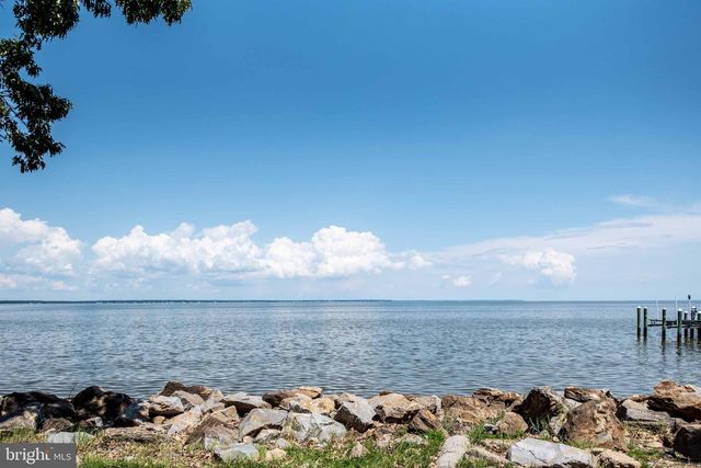 167 DALE DR, Colonial Beach, VA 22443