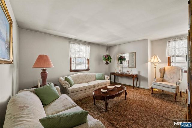 6-8 Kipp Place, Paterson, NJ 07513