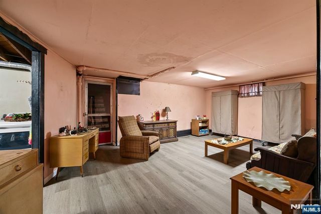 6-8 Kipp Place, Paterson, NJ 07513