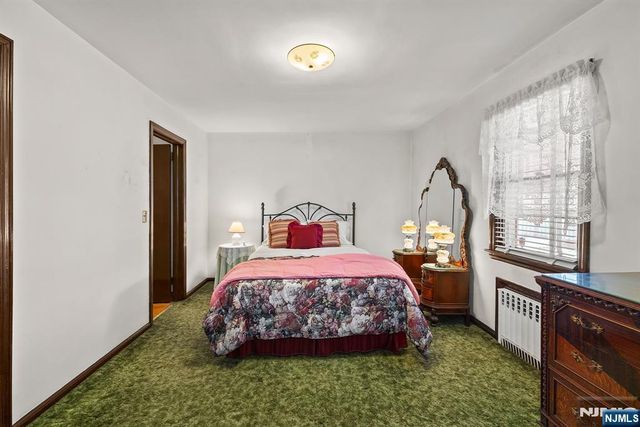 6-8 Kipp Place, Paterson, NJ 07513