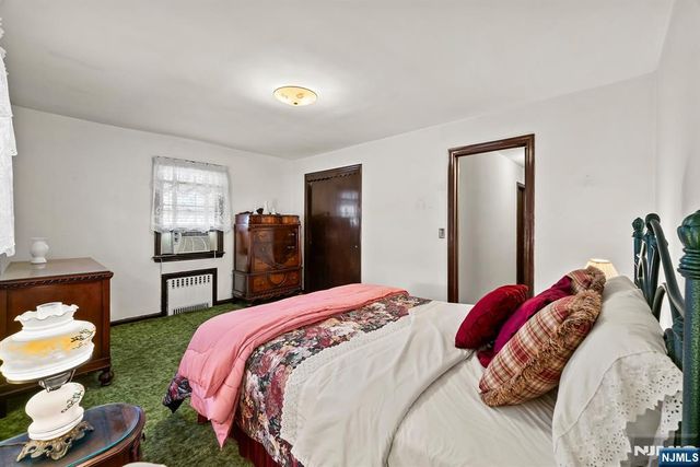 6-8 Kipp Place, Paterson, NJ 07513