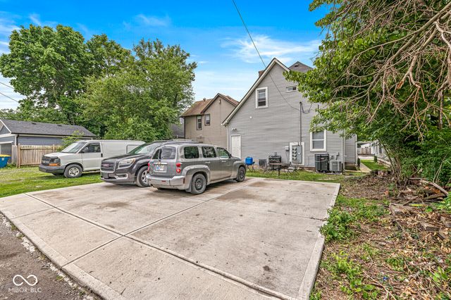 2345 N Kenwood Avenue B, Indianapolis, IN 46208