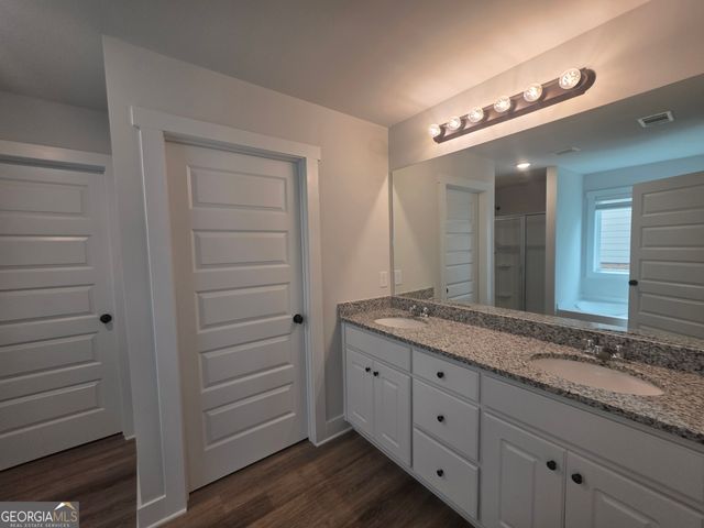 200 Lake Meadows Drive 46, Winder, GA 30680