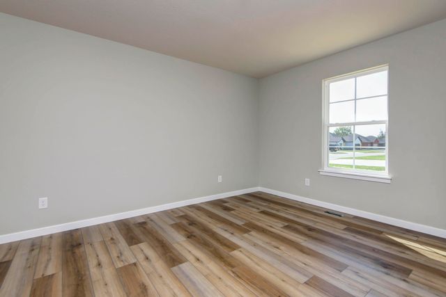 827 S Ridgemont Drive Lot 211, Nixa, MO 65714