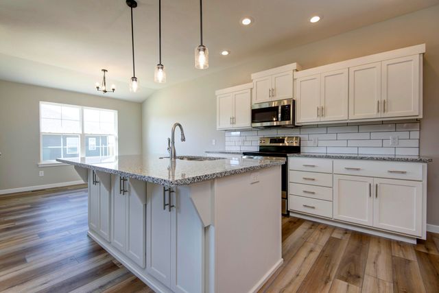 827 S Ridgemont Drive Lot 211, Nixa, MO 65714