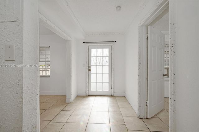 1922 Mckinley St 2, Hollywood, FL 33020