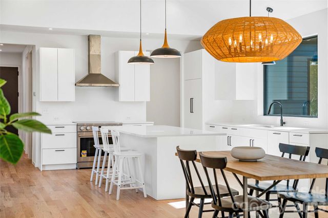 511 Wilma Dykeman Trail, Asheville, NC 28804