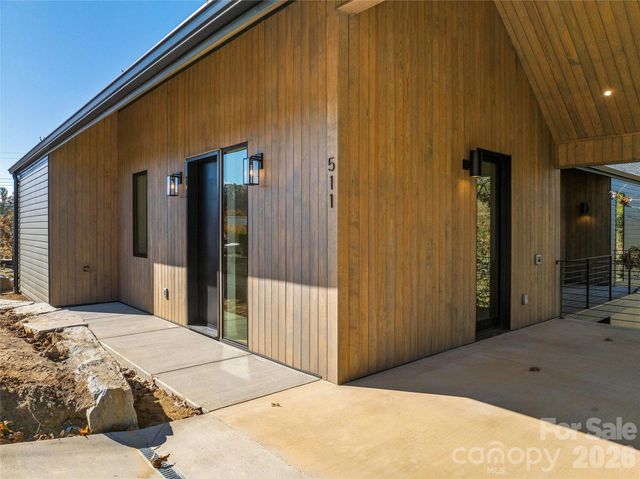 511 Wilma Dykeman Trail, Asheville, NC 28804