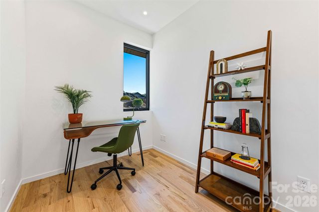 511 Wilma Dykeman Trail, Asheville, NC 28804