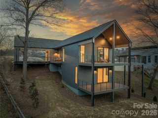 511 Wilma Dykeman Trail, Asheville, NC 28804