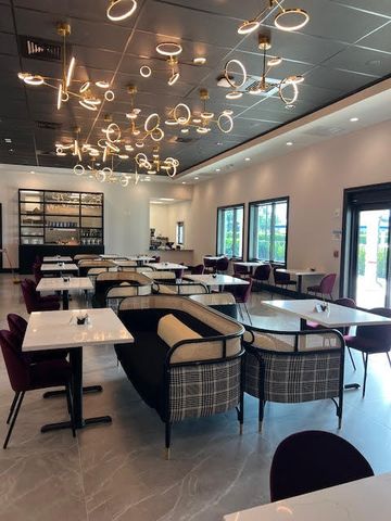 8010 Bellafiore Way, Boynton Beach, FL 33473