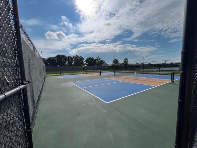 8010 Bellafiore Way, Boynton Beach, FL 33473