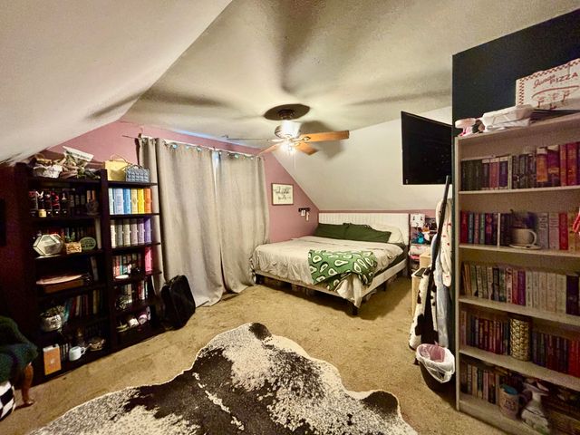 362 Salt Creek Pkwy, Valparaiso, IN 46385
