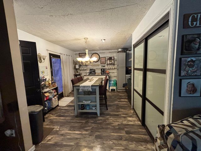 362 Salt Creek Pkwy, Valparaiso, IN 46385