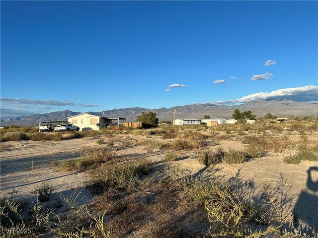 2471 McMurray Drive, Pahrump, NV 89060