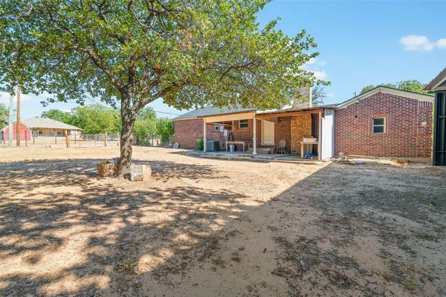 315 21st Street, Mineral Wells, TX 76067