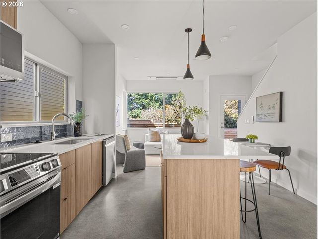 4124 Se Franklin St, Portland, OR 97202