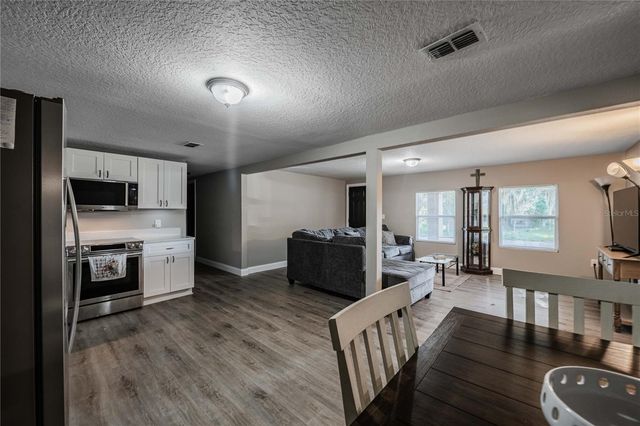801 N CLERMONT AVENUE, Fort Meade, FL 33841