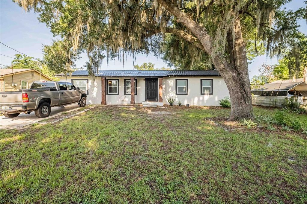 801 N CLERMONT AVENUE, Fort Meade, FL 33841