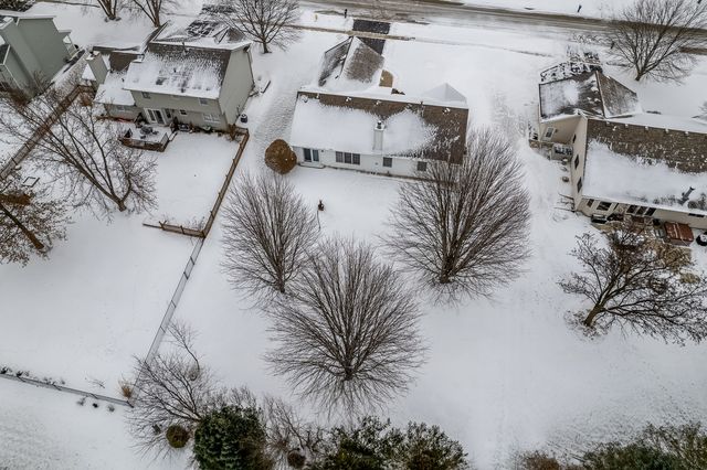 4797 Lindbloom Lane, Cherry Valley, IL 61016