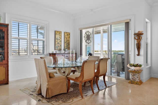 3950 N Flagler Drive 401, West Palm Beach, FL 33407