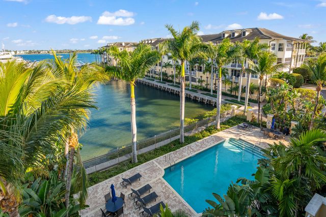 3950 N Flagler Drive 401, West Palm Beach, FL 33407