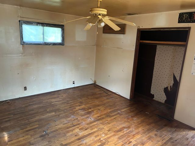 2718 Hickory Street, Portage, IN 46368