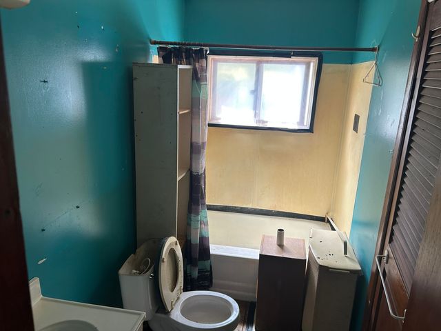 2718 Hickory Street, Portage, IN 46368