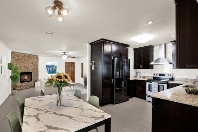 18302 OAKDALE ROAD, Odessa, FL 33556