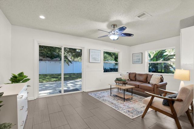 18302 OAKDALE ROAD, Odessa, FL 33556