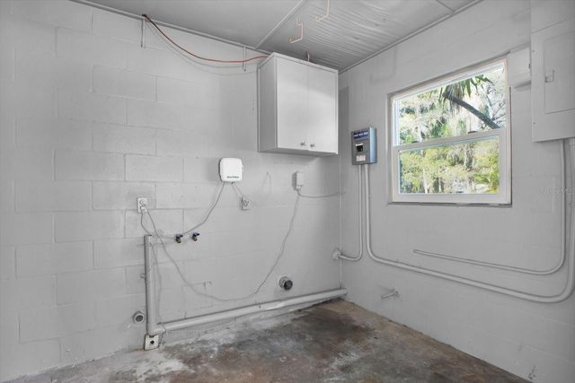 18302 OAKDALE ROAD, Odessa, FL 33556