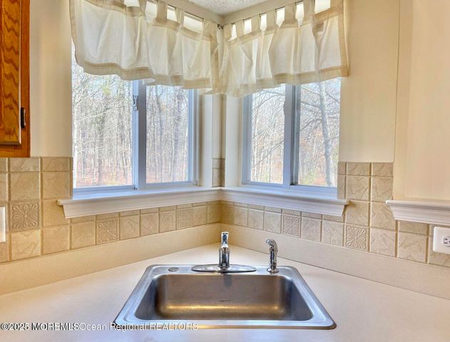 4510 Norma Place, Toms River, NJ 08755